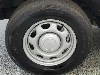 Ford F-150 2025 4x4 XL 2dr Regular Cab 8 ft. LB