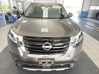 2022 Nissan Pathfinder