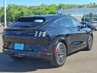 Ford Mustang Mach-E 2024 AWD Premium 4dr SUV