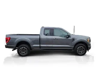 Ford F-150 2023 4x4 XLT 4dr SuperCab 6.5 ft. SB