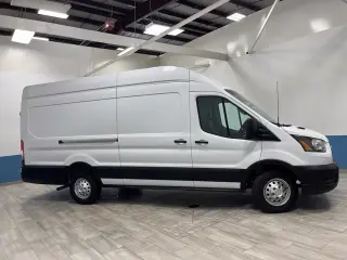 2023 Ford Transit-250