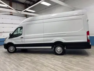 2023 Ford Transit-250