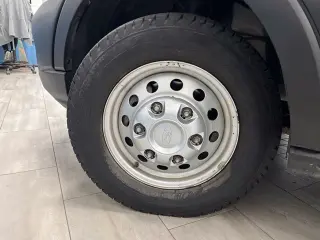 2023 Ford Transit-250