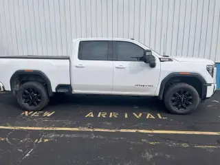 2024 GMC Sierra 2500HD