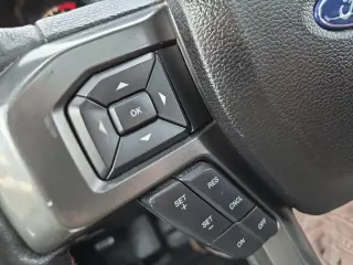 Ford F-150 2017 4x4 Lariat 4dr SuperCrew 5.5 ft. SB