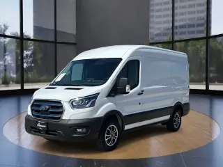 Ford E-Transit 2023 350 3dr SWB Techo Medio Furgón de Carga