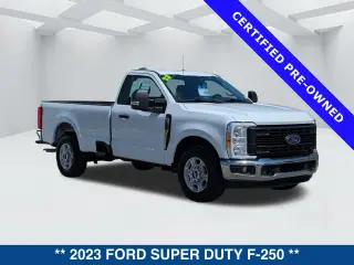 Ford F-250 Super Duty 2023 4x2 XL 2dr Regular Cab 8 ft. LB Pickup