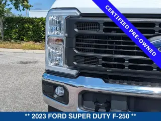 Ford F-250 Super Duty 2023 4x2 XL 2dr Regular Cab 8 ft. LB Pickup