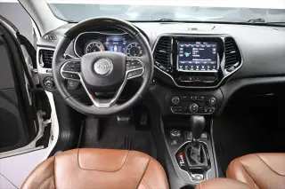 Jeep Cherokee 2019 4x4 Overland 4 puertas SUV
