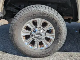 Ford F-350 Super Duty 2017 4x4 Lariat 4dr Crew Cab 6.8 ft. SB SRW Pickup