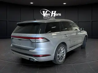 2023 Lincoln Aviator Plug-In Hybrid