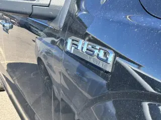 Ford F-150 2018 4x4 Lariat 4 puertas SuperCrew 5.5 pies SB