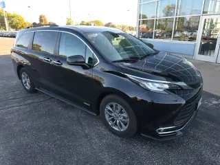 2021 Toyota Sienna