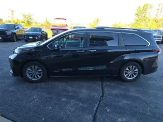 2021 Toyota Sienna