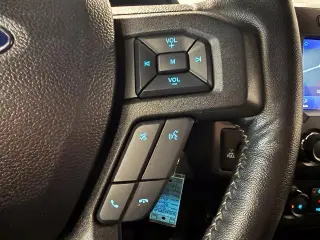Ford F-150 2019 4x4 XLT 4dr SuperCrew 5.5 ft. SB