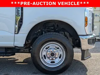 Ford F-250 Super Duty 2024 4x4 XL 2dr Regular Cab 8 ft. LB Pickup