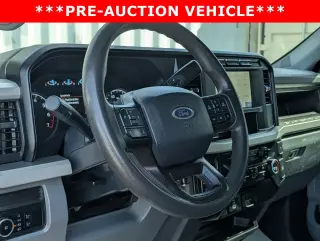 Ford F-250 Super Duty 2024 4x4 XL 2dr Regular Cab 8 ft. LB Pickup