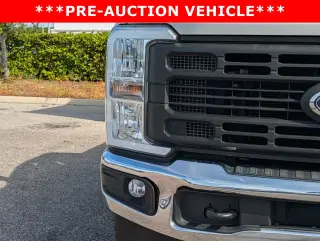 Ford F-250 Super Duty 2024 4x4 XL 2dr Regular Cab 8 ft. LB Pickup