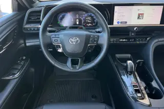 2025 Toyota Crown Signia