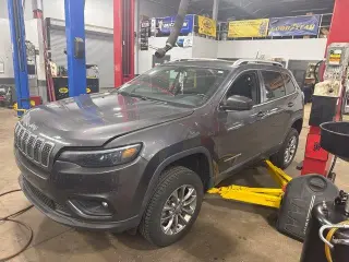 Jeep Cherokee 2020 4x4 Latitude Plus 4dr SUV