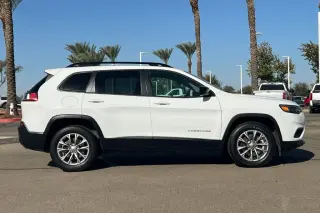 2022 Jeep Cherokee