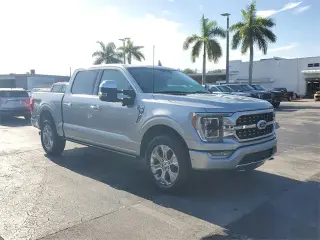 Ford F-150 2022 4x4 Platinum 4dr SuperCrew 5.5 ft. SB
