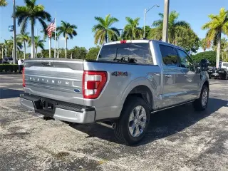 Ford F-150 2022 4x4 Platinum 4dr SuperCrew 5.5 ft. SB