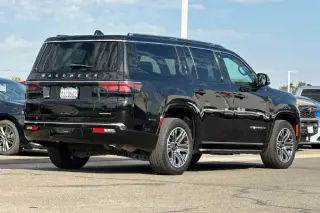 2024 Jeep Wagoneer