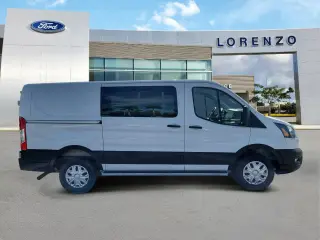 Ford Transit 2025 250 3pl BJR Techo Bajo Furgón de Carga
