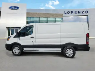 Ford Transit 2025 250 3pl BJR Techo Bajo Furgón de Carga
