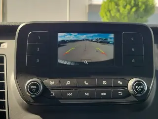 Ford Transit 2025 250 3pl BJR Techo Bajo Furgón de Carga
