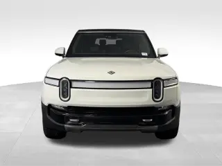 2023 Rivian R1S