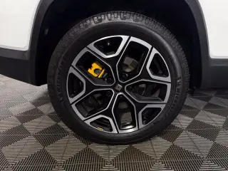 2023 Rivian R1S