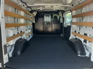 Ford Transit 2025 250 3dr LWB Low Roof Cargo Van