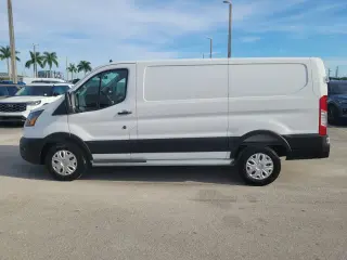 Ford Transit 2025 250 3dr SWB Techo Cargo Van