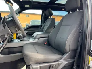 Ford F-150 2019 4x4 XLT 4dr SuperCrew 5.5 ft. SB