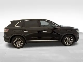 2020 Lincoln Nautilus