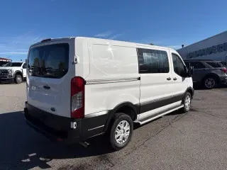 Ford Transit 2025 250 3dr SWB Techo Bajo Furgón de Carga