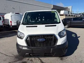 Ford Transit 2025 250 3dr SWB Techo Bajo Furgón de Carga