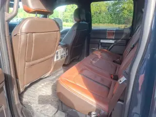 Ford F-250 Super Duty 2021 4x4 King Ranch 4dr Crew Cab 8 ft. LB Pickup