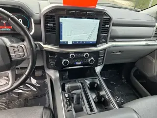 Ford F-150 2023 4x4 Lariat 4dr SuperCrew 5.5 ft. SB