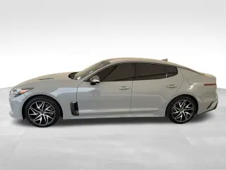 2023 Kia Stinger