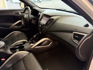2016 Hyundai Veloster