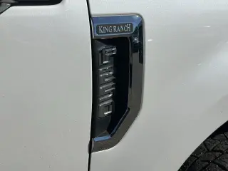 Ford F-250 Super Duty 2018 4x4 King Ranch 4dr Crew Cab 6.8 ft. SB Pickup
