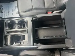 Ford F-150 2023 4x4 XLT 4 puertas SuperCrew caja corta de 5.5 pies