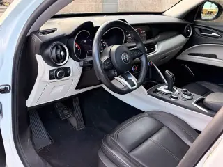 2021 Alfa Romeo Stelvio