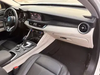 2021 Alfa Romeo Stelvio