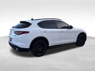 2021 Alfa Romeo Stelvio