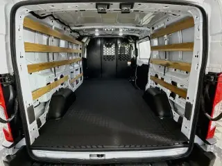 Ford Transit 2025 250 3dr SWB Low Roof Cargo Van