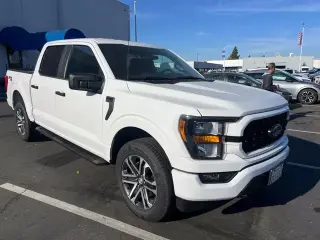 Ford F-150 2023 4x4 XL 4dr SuperCrew 5.5 ft. SB